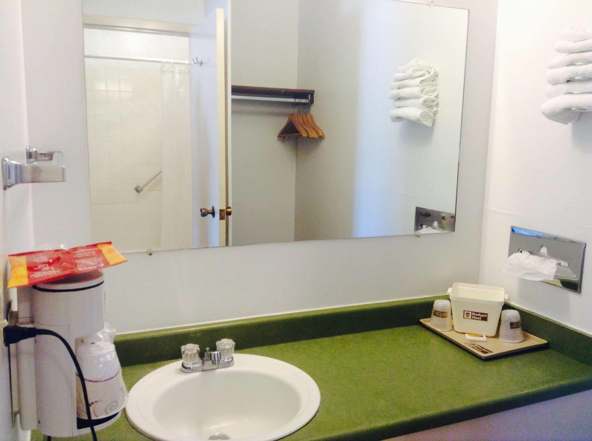 Budget Host Platte Valley Inn Julesburg Esterno foto